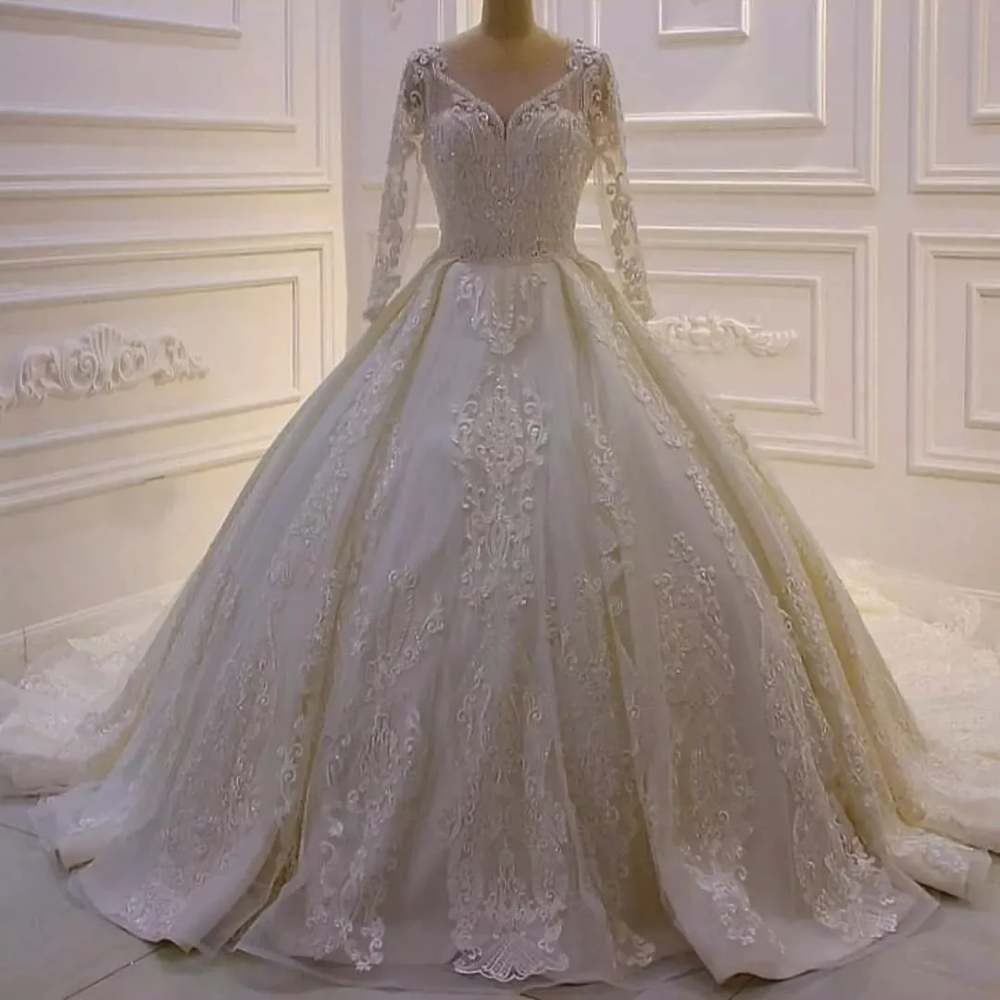 Brand new luxury wedding gown for - 3