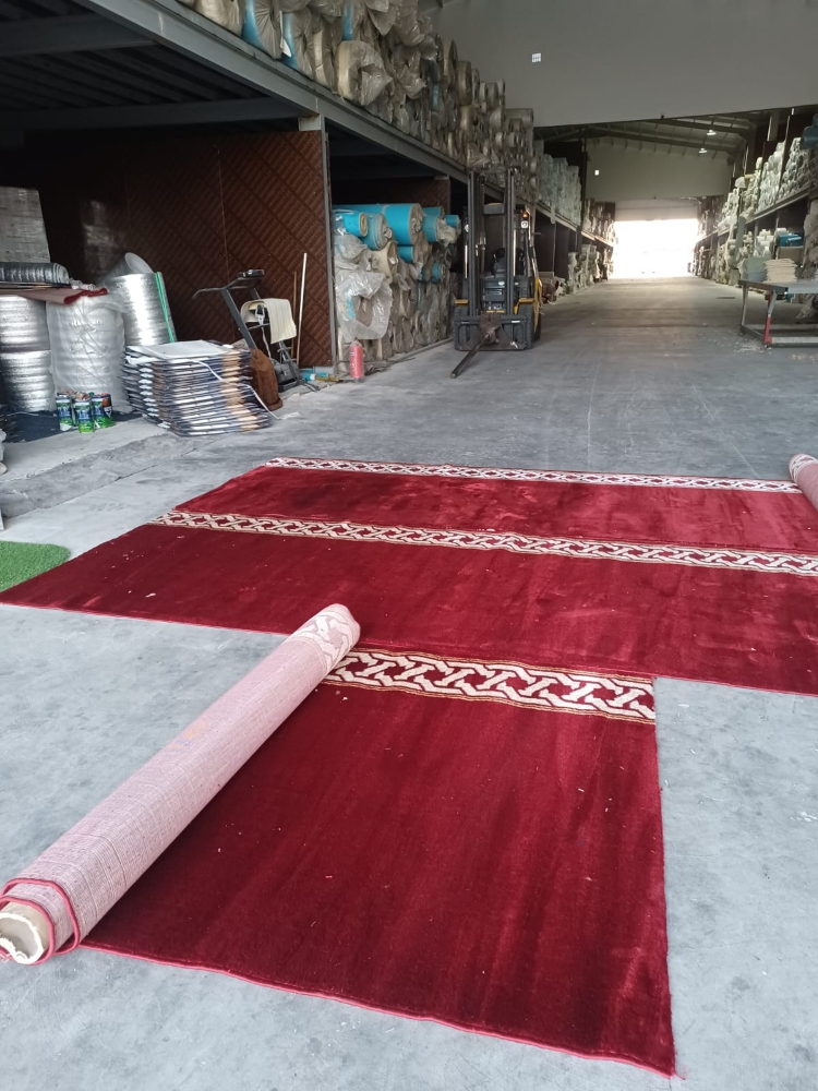 mosque carpet Now available - 15