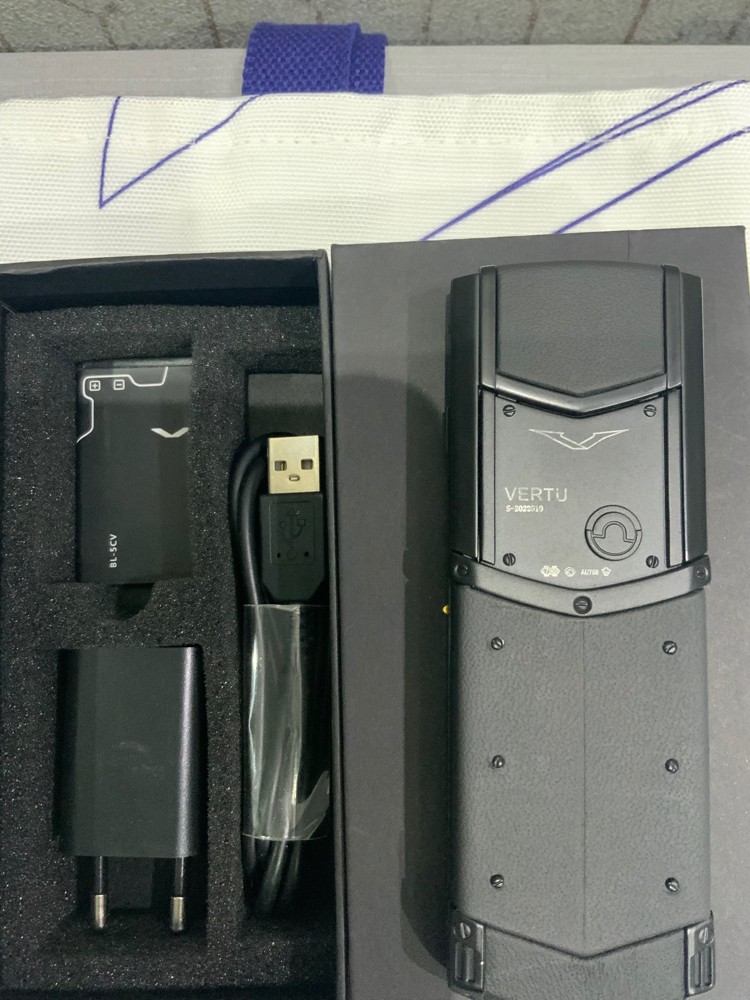 VERTU S-2022010 ( Copy ) - 13