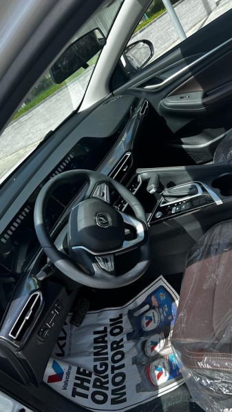 CHANGAN EADO - 7