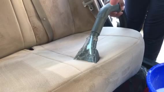 Car polishing & cleaning - 14