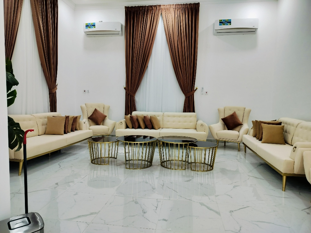 Making luxury curtains in Ramadan - 3