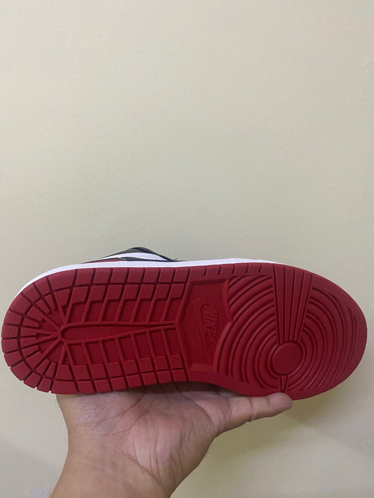 Jordan 1 Low Bred Toe 2.0 - 3