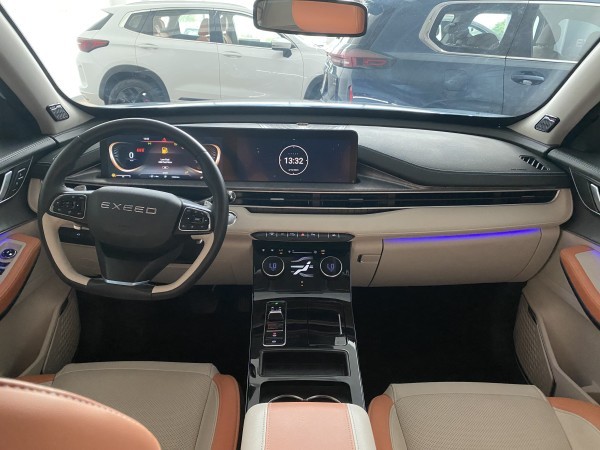 EXEED LX - 6