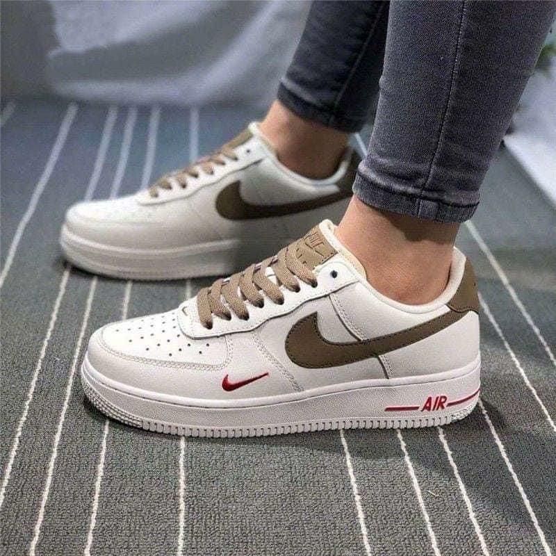 Sneakers - 1