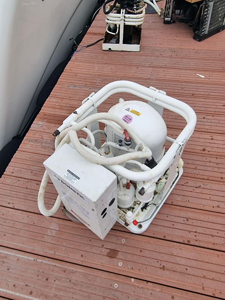 Dometic 24000btu Condensing Unit - 1