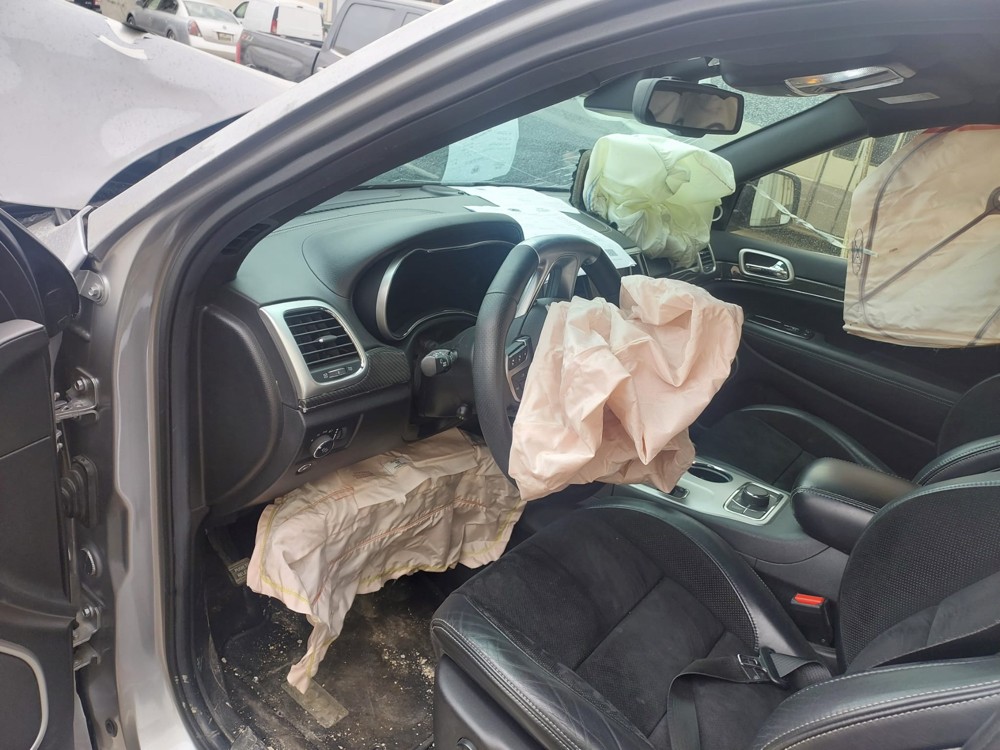 jeep grand Cherokee srt scrap - 9