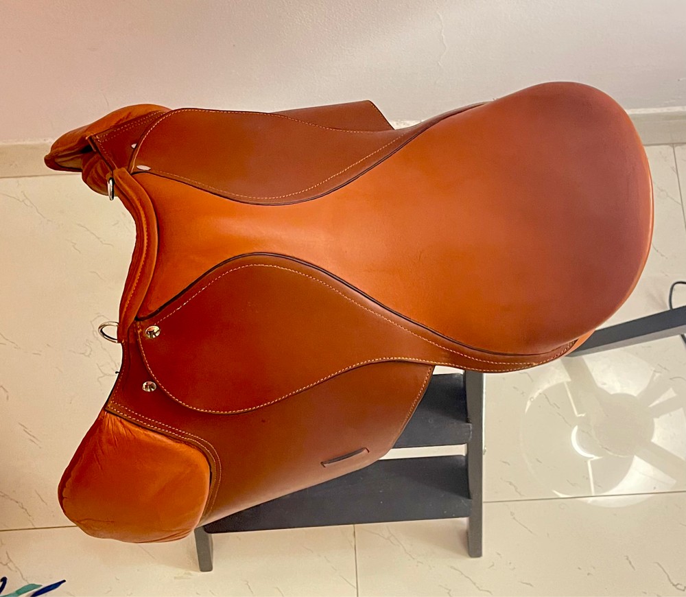 Brand new all purpose Saddle 17”  - 11