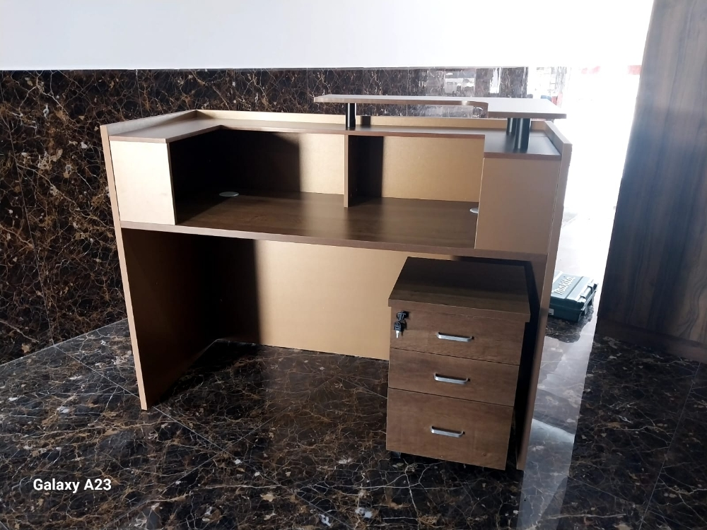 Reception desk  brand New - 3