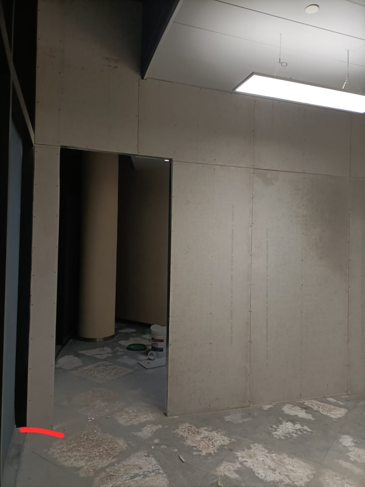Qatar gypsum Carpenter service - 1