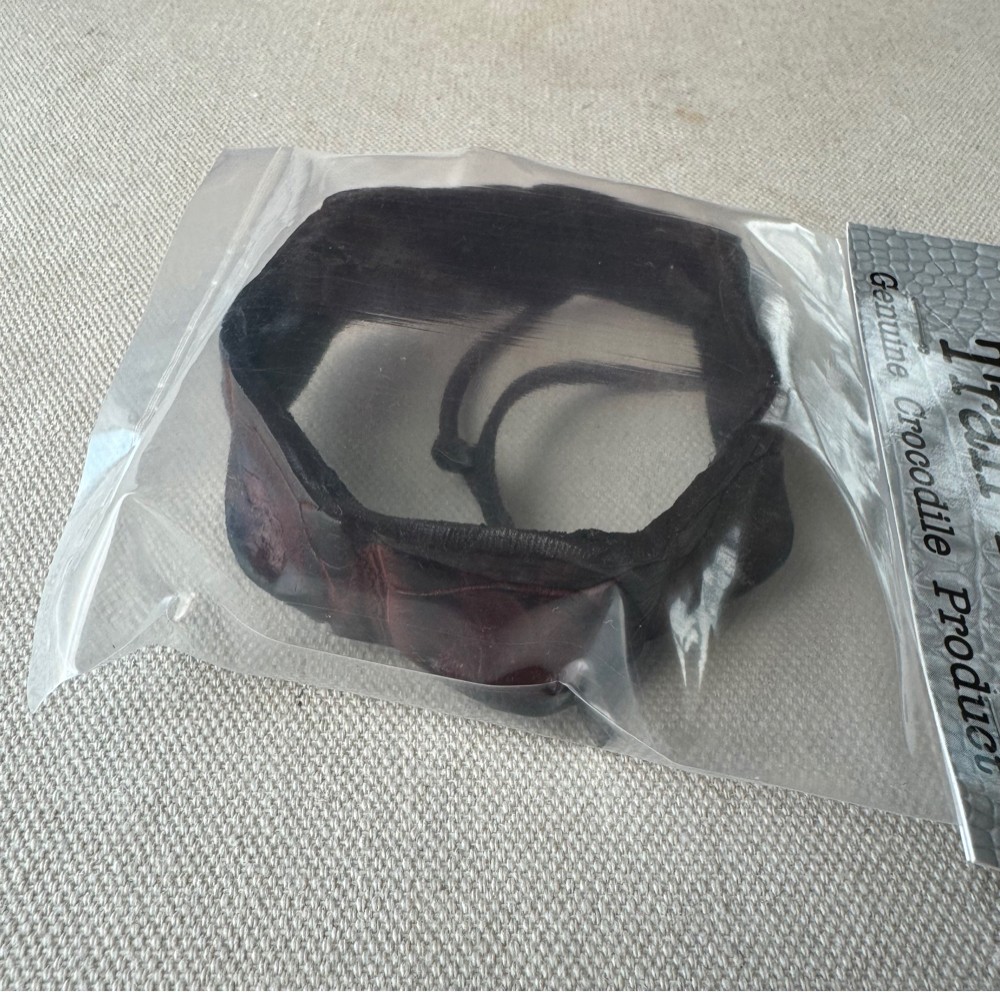 Crocodile wristband - 2