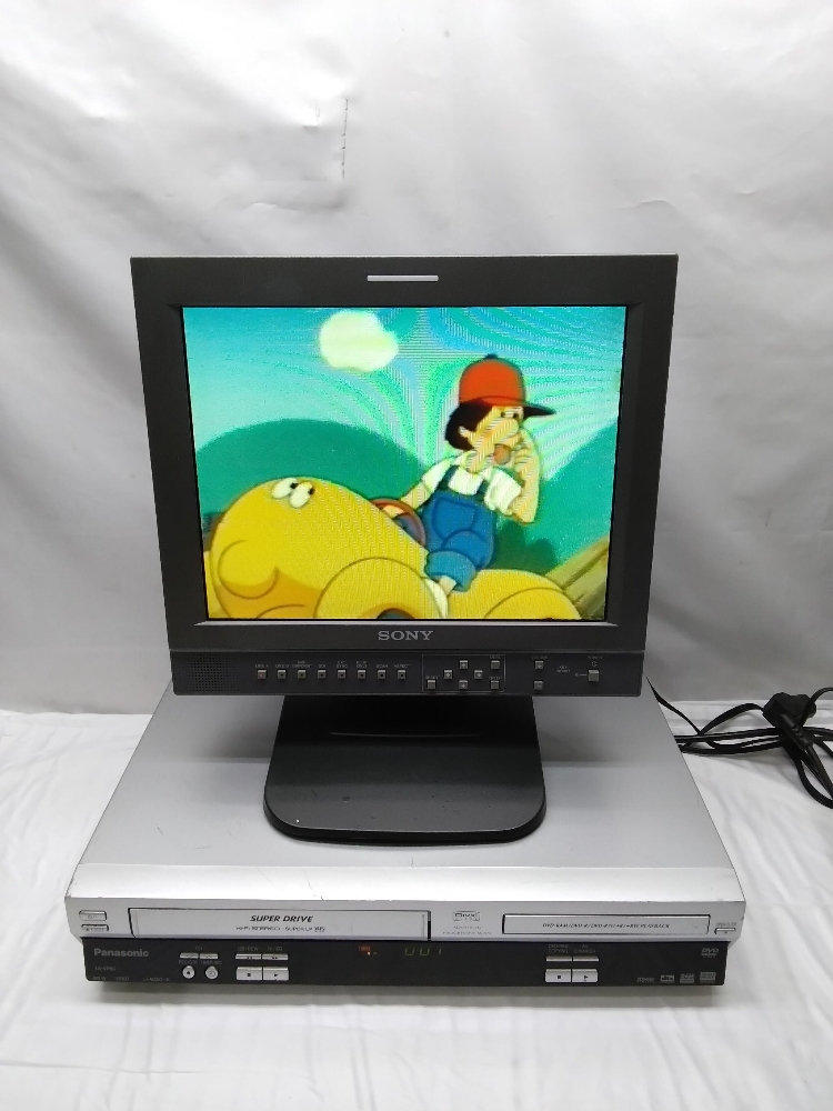 PANASONIC NV-VP60 VHS & DVD - 2