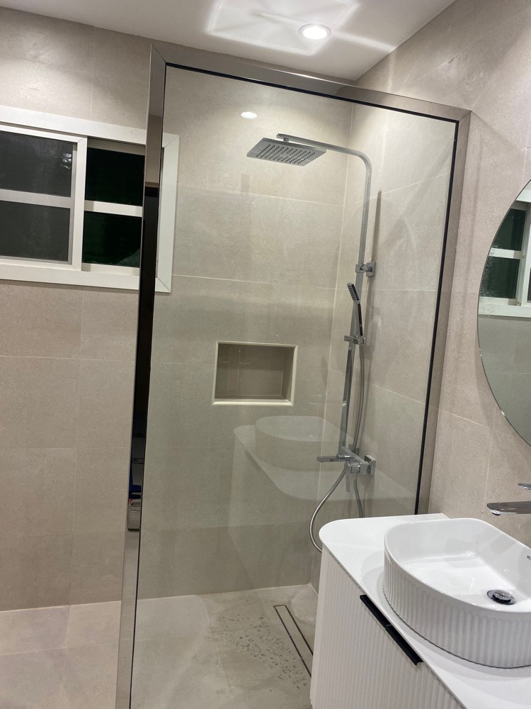 glass shower door - 11