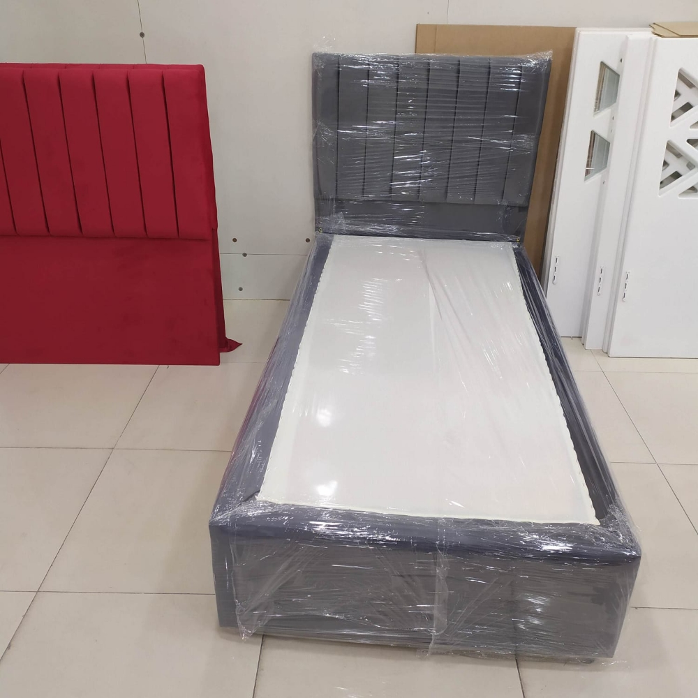Doha furniture available - 13