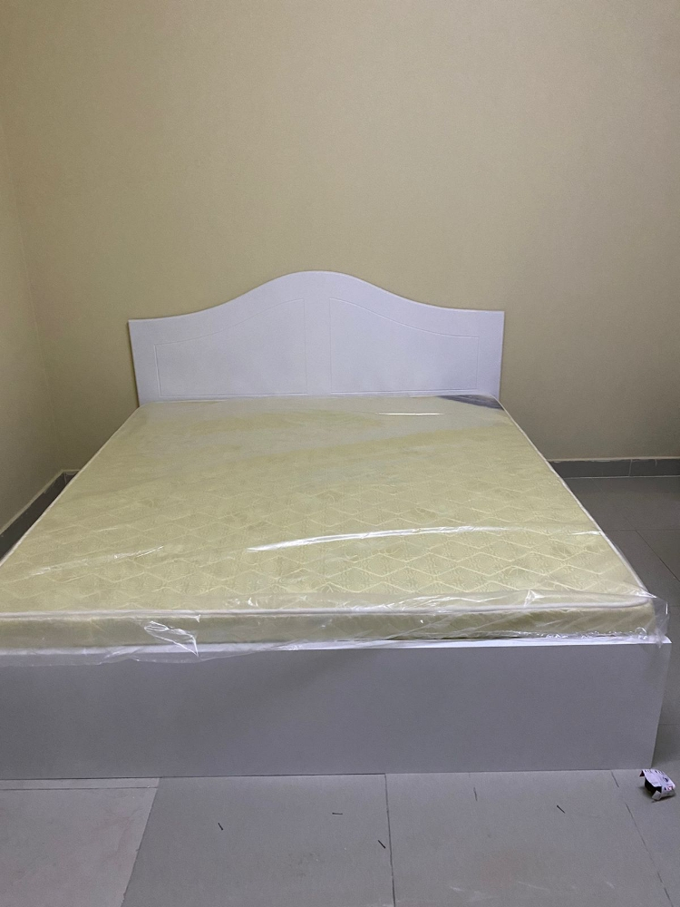 Doha furniture available - 12