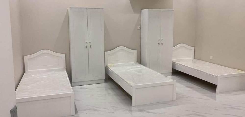 single bedroom set available - 4