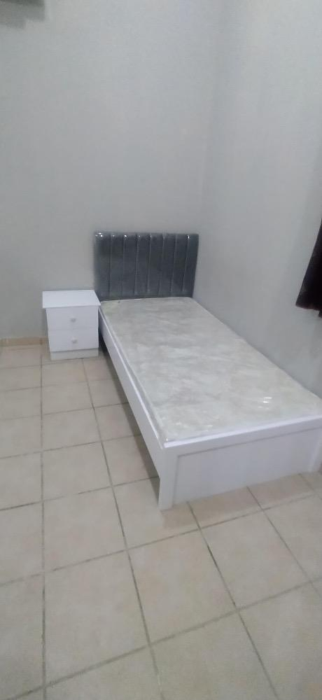 single bed(90cm x 190cm)available - 6