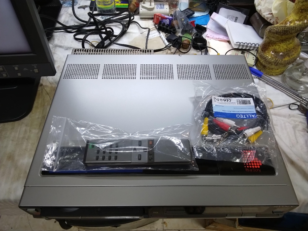 SONY SL-F60EC BETAMAX - 4