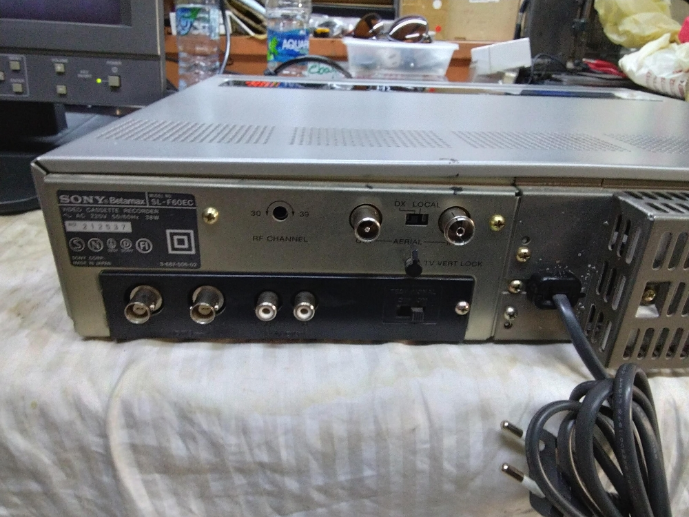 SONY SL-F60EC BETAMAX - 7
