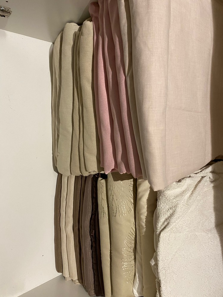 12 curtains  - 1