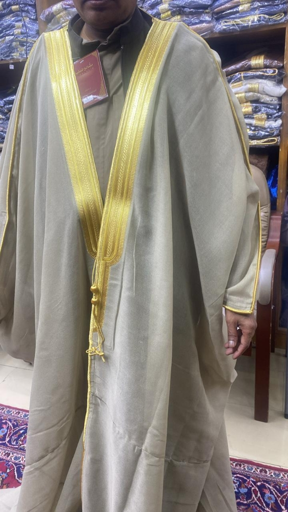this bisht is high quality - 1