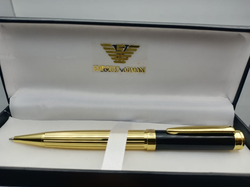 pen with cufflinks with brand box - 3