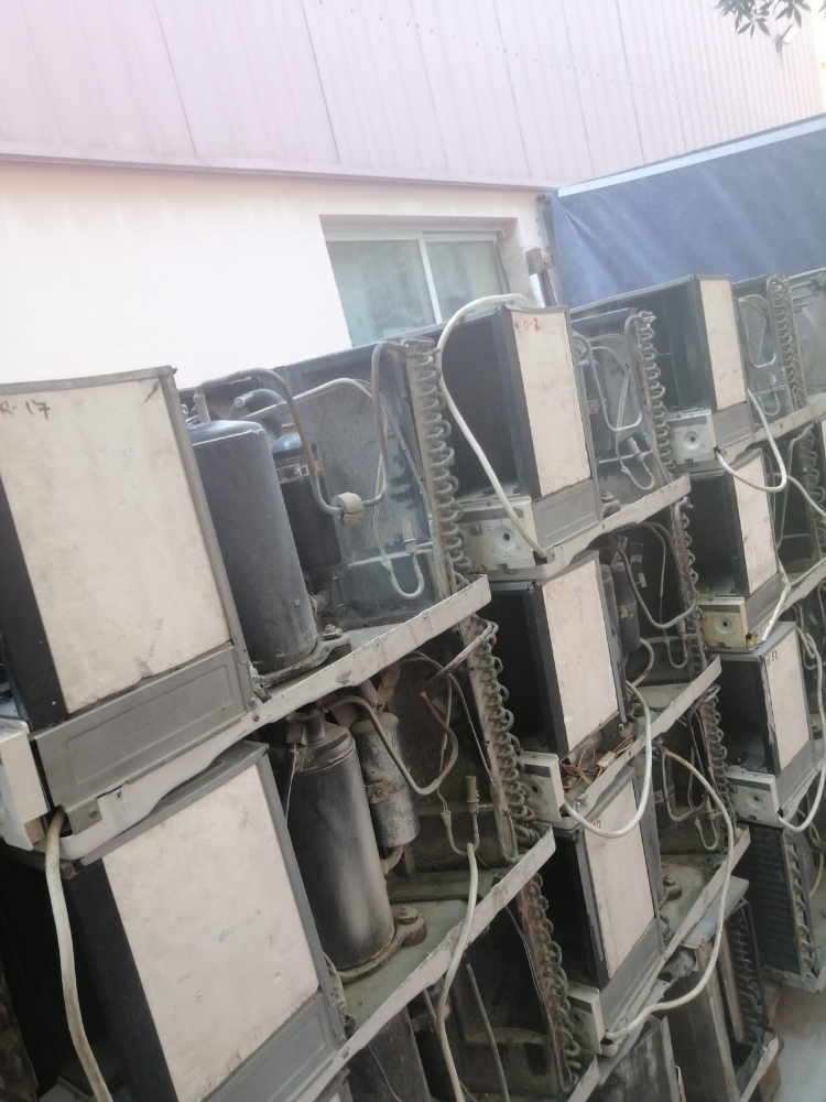 we're buy scrap - 1
