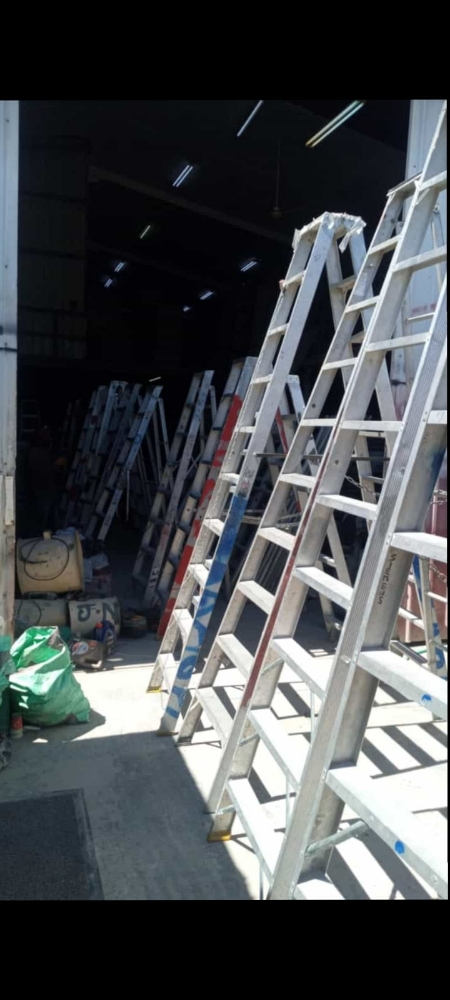 ladder and used aluminium - 1