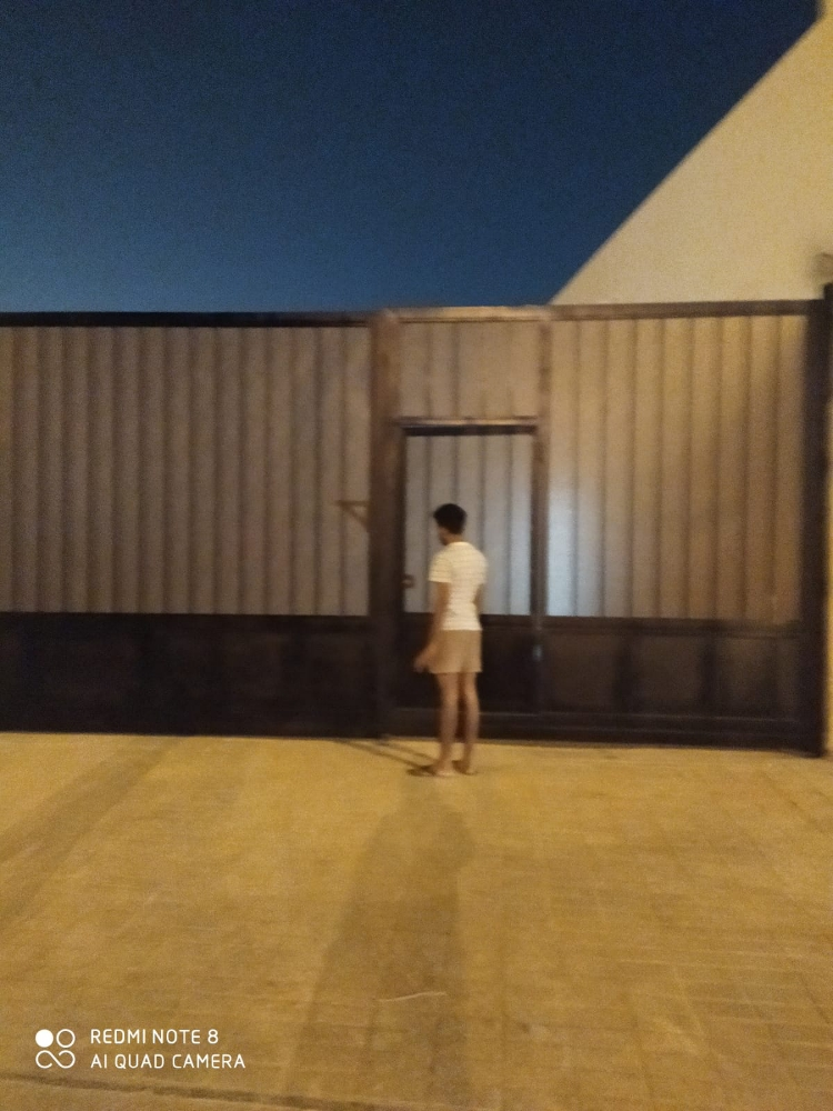 مظلات  وسواتر - 4