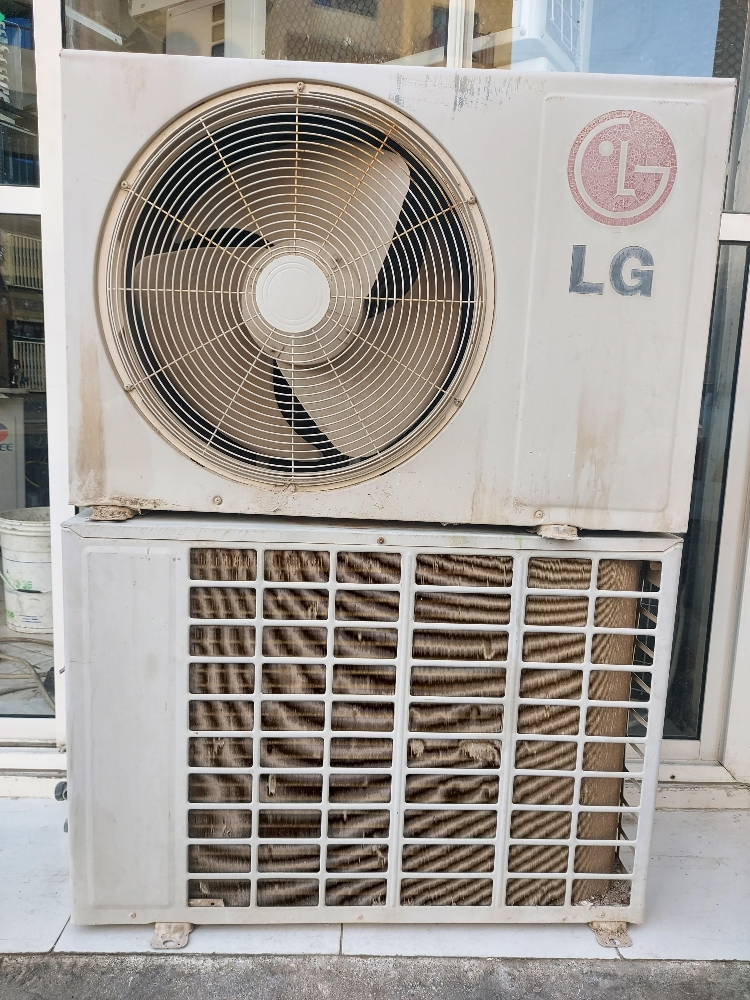 نقوم بشراء جميع المكيفات بأنواعها - 1