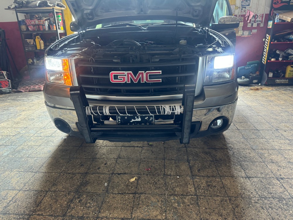 GMC Seirra 2011 scrap - 1