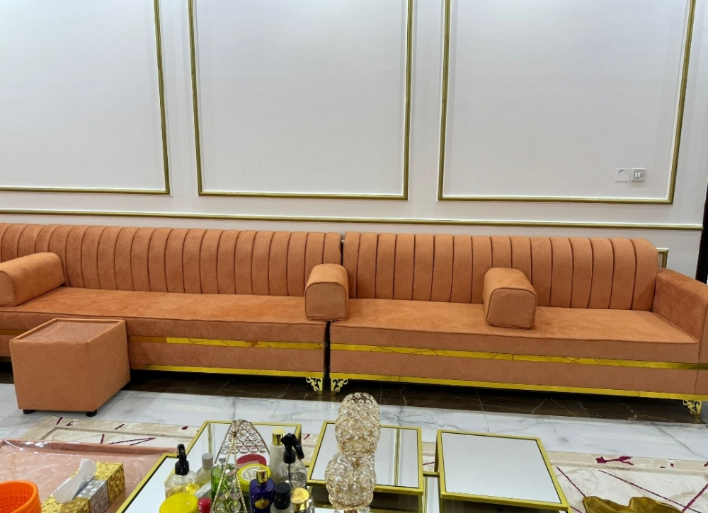 making new sofa curtains barkiya - 10