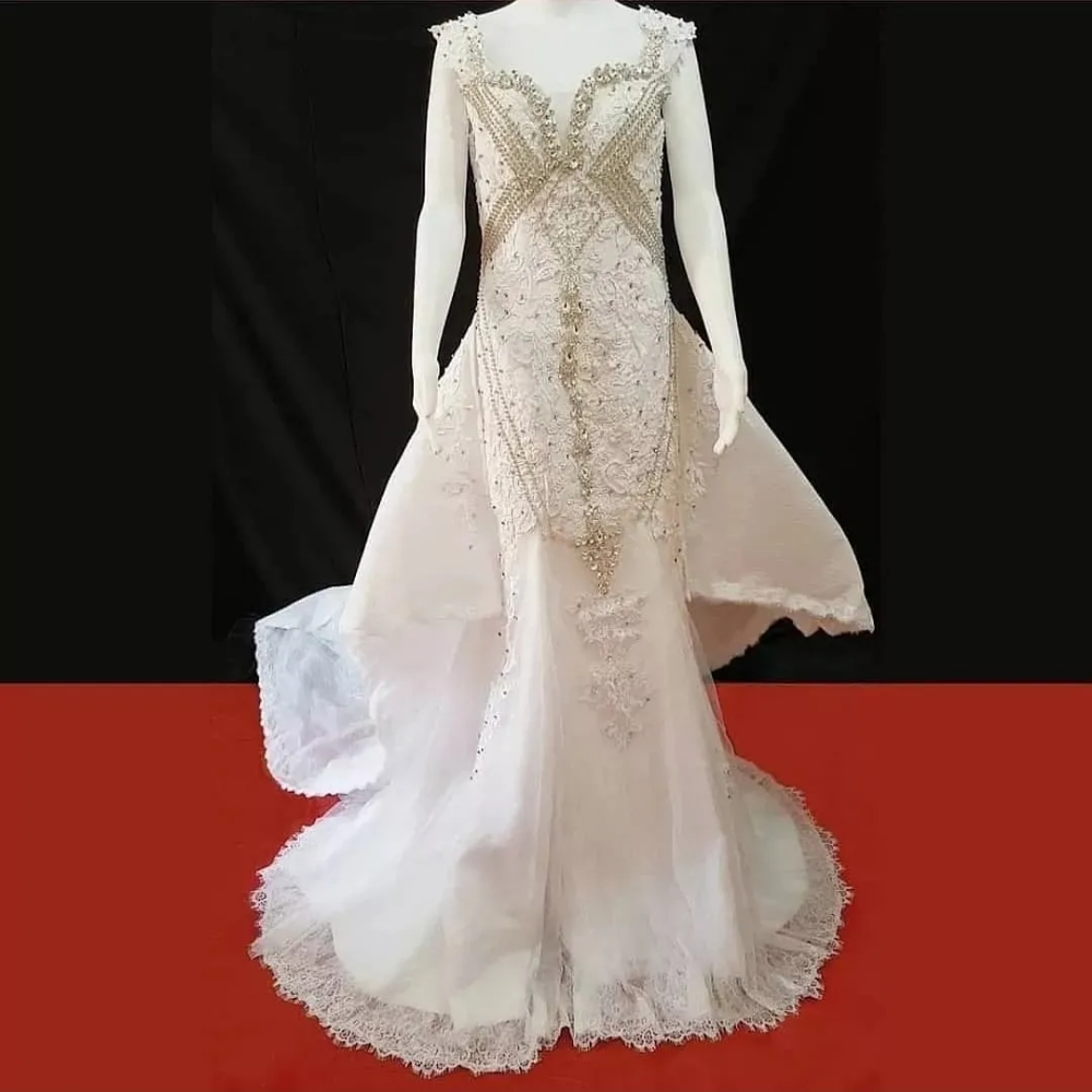 Brand new  wedding gown rent - 14