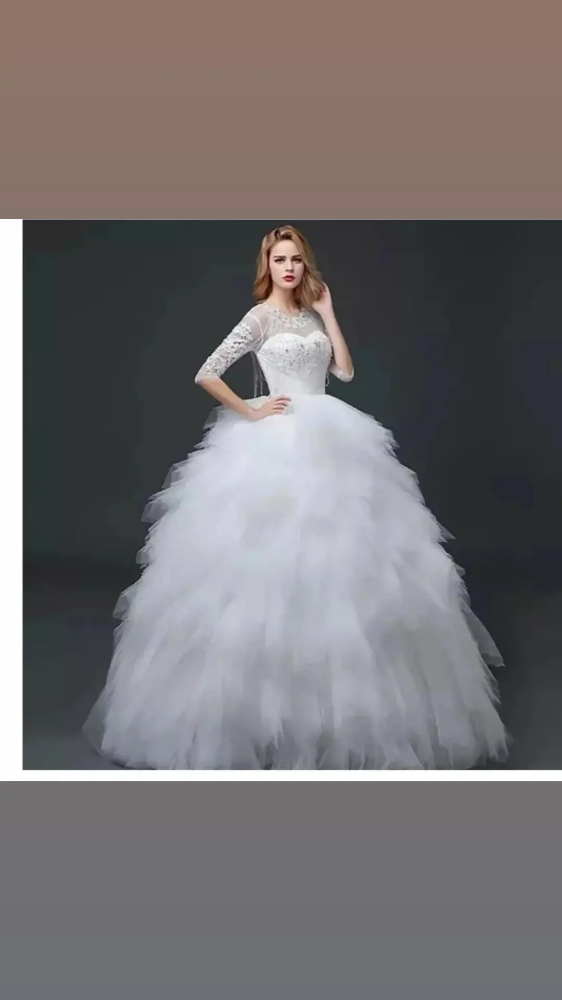 Brand new  wedding gown rent - 11