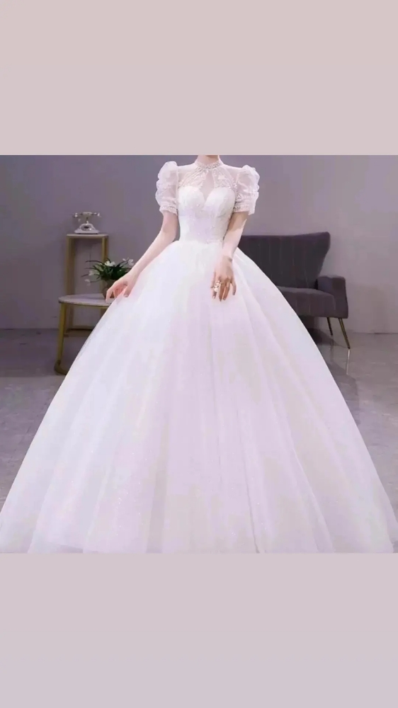 Brand new  wedding gown rent - 12