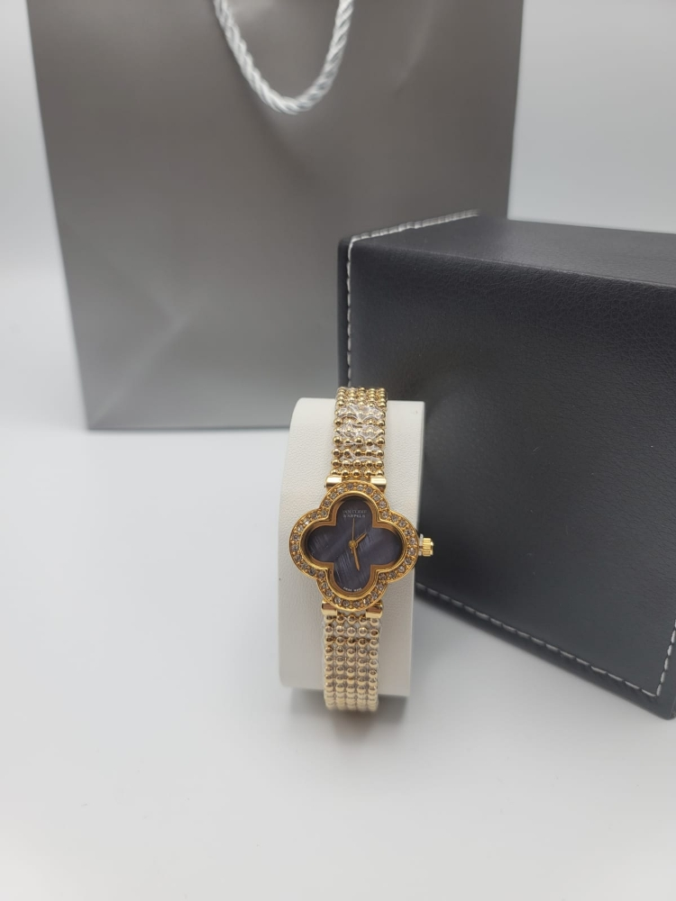 van cleef - 2