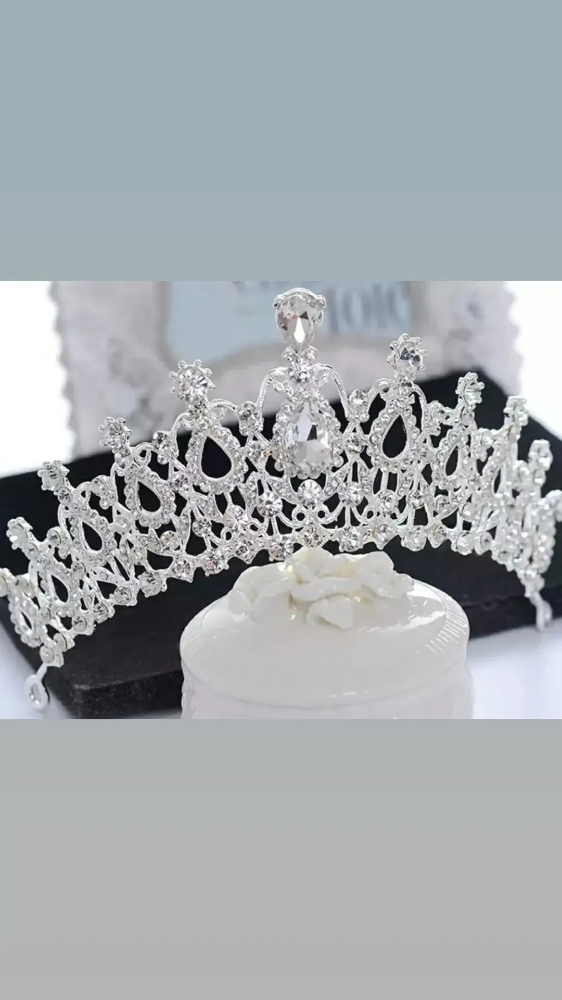 Necklace , earring set and crown - 9
