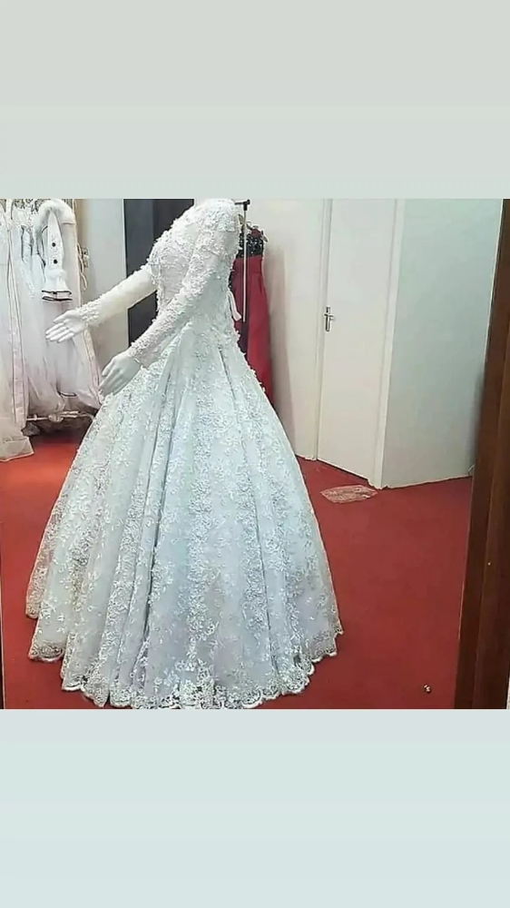 Brand new wedding gown for sale - 6