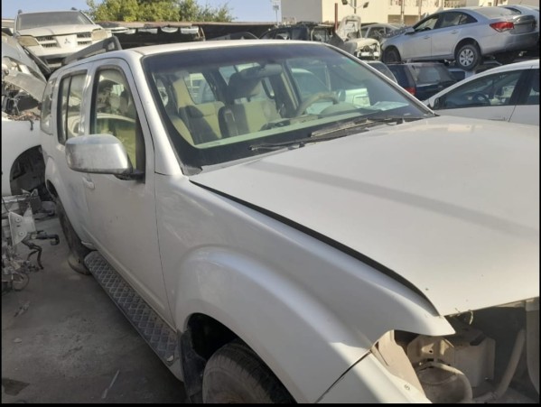 NISSAN PATHFINDER SPARE PARTS - 3