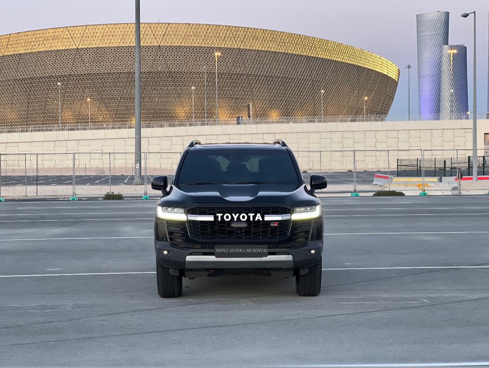 Toyota Land Cruiser GR for rent - 3