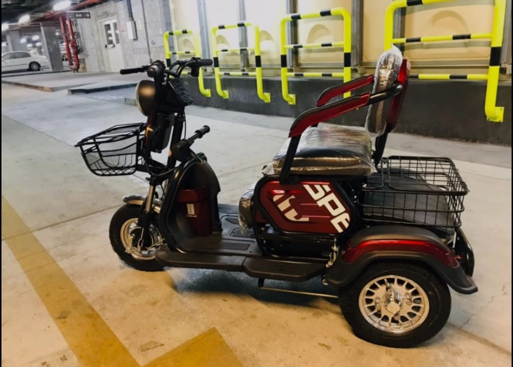 Electric scooter 3 wheels - 4