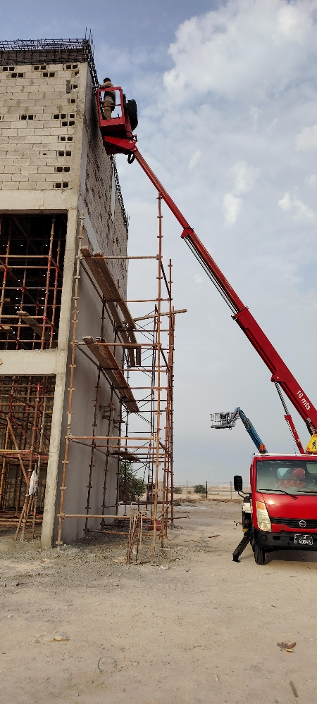 رافعات أشخاص للإيجار مع سائق - 4