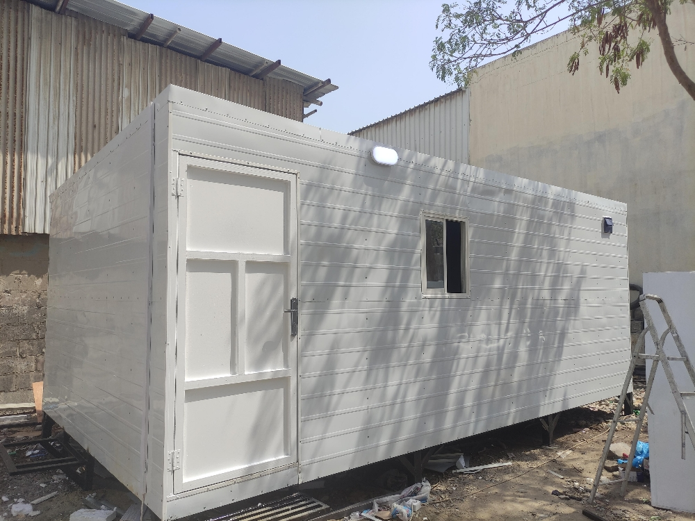cabin,kitchen, toilet good price - 4