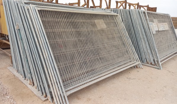 Temporary Fence/ Crowd Barrier - 4