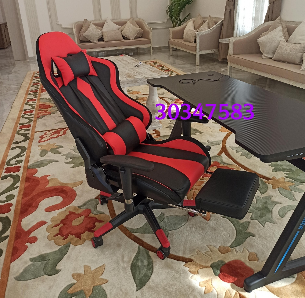 gaming chair and table - 6