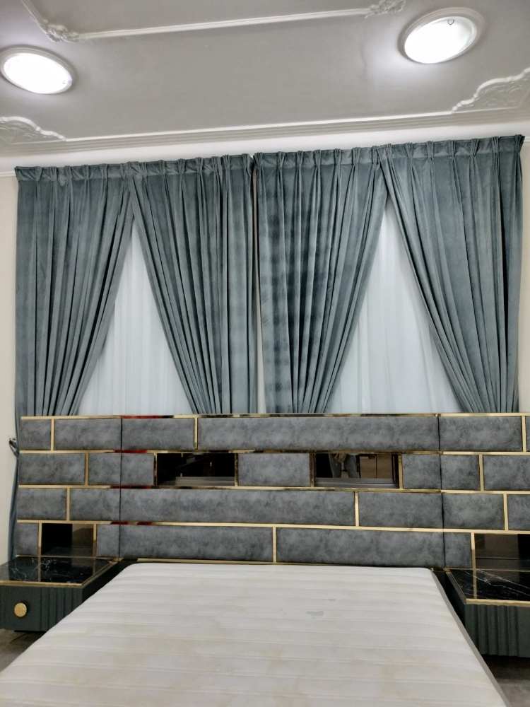making new sofa & curtains - 11