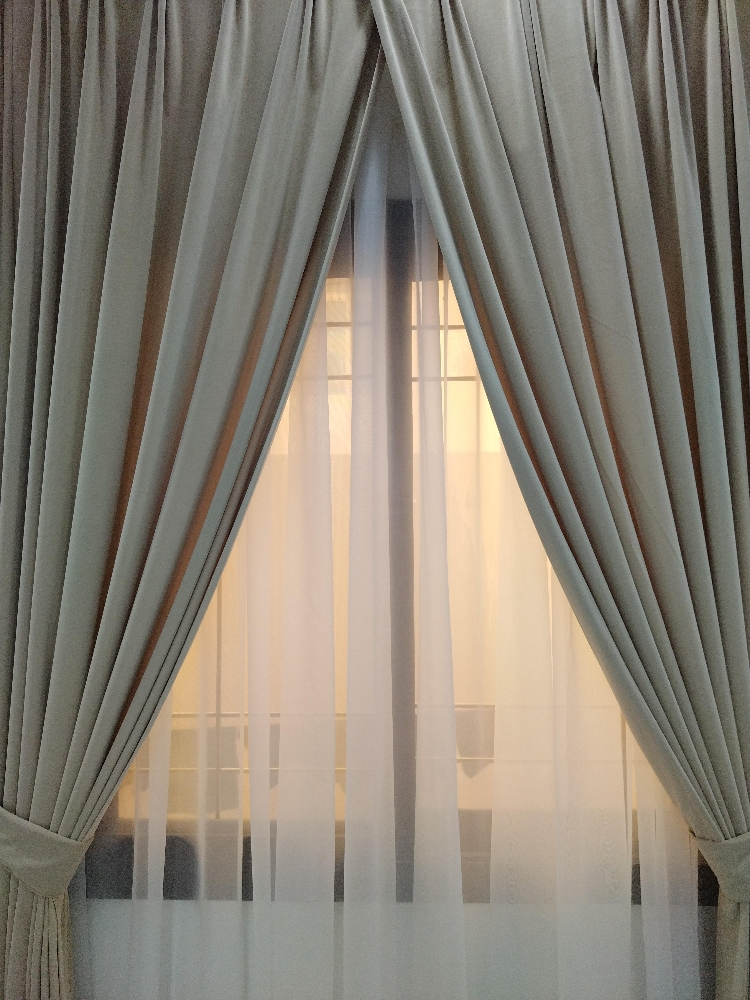 curtain,carpet,sofa sell all item - 5