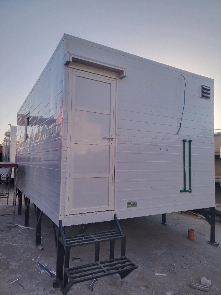 Driver room with bathroom  Cabin - 3