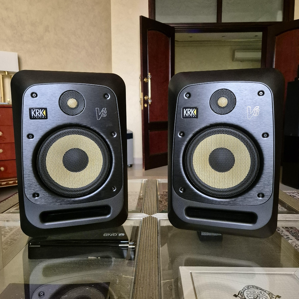 KRK V8 Powered Monitor Speakers - 1