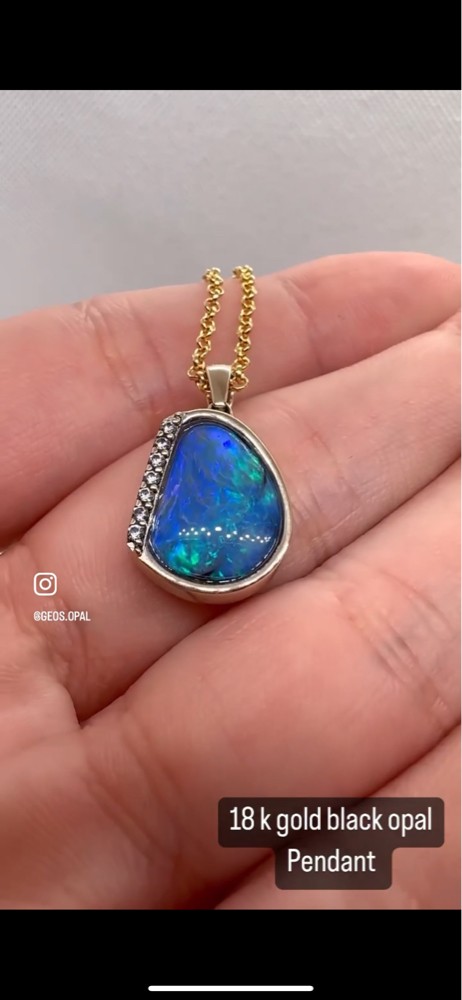 black opal gold pendent - 2